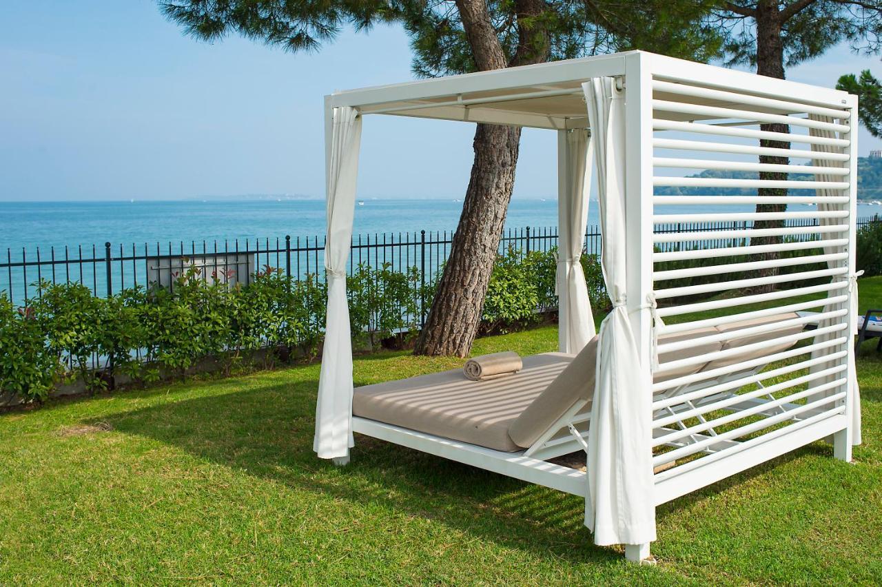 Splendido Bay Luxury Spa Resort Padenghe sul Garda Buitenkant foto