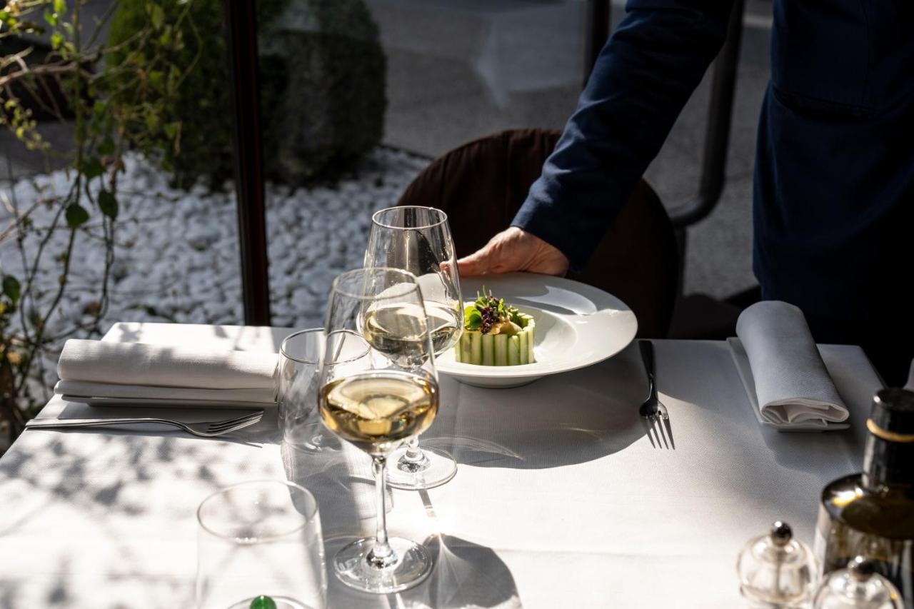 Splendido Bay Luxury Spa Resort Padenghe sul Garda Buitenkant foto