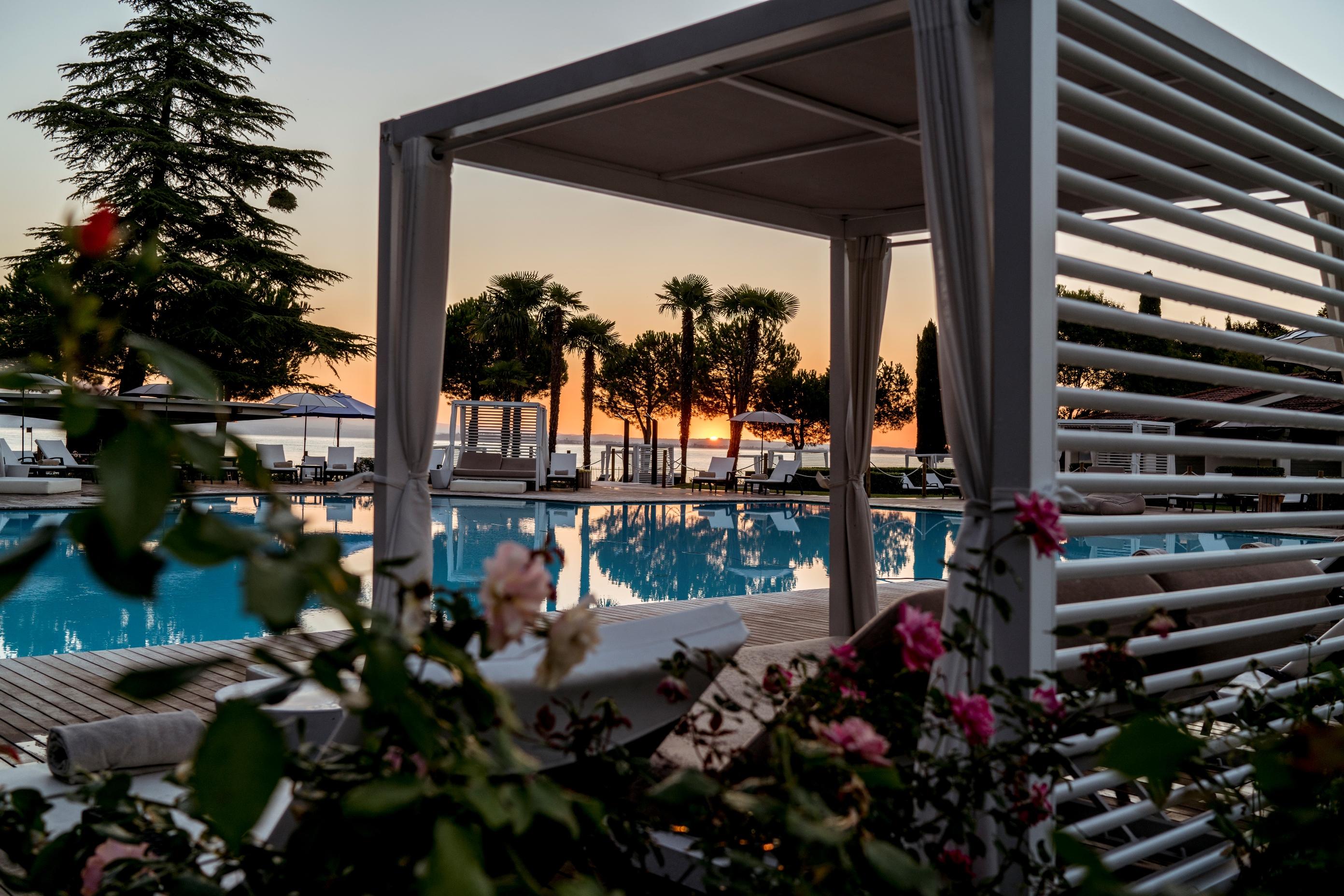 Splendido Bay Luxury Spa Resort Padenghe sul Garda Buitenkant foto