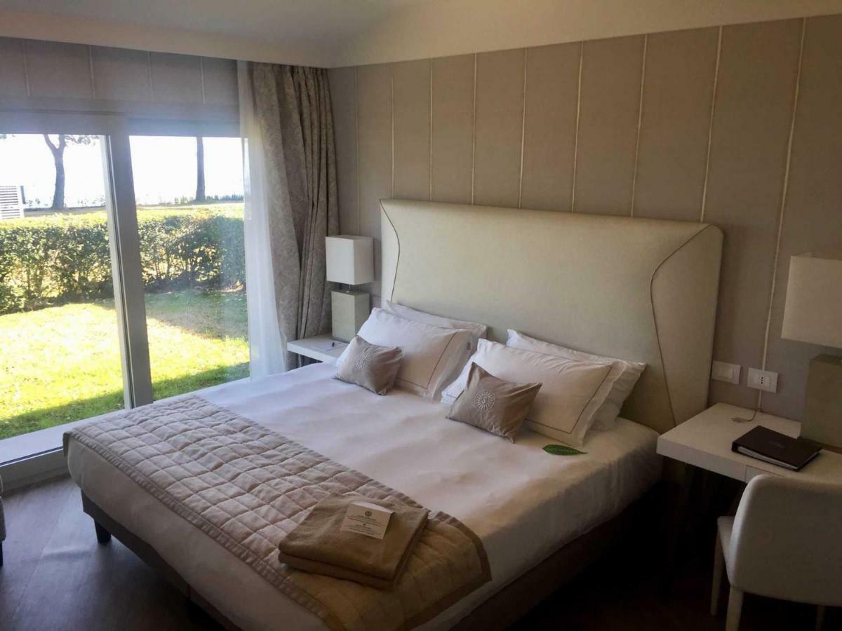 Splendido Bay Luxury Spa Resort Padenghe sul Garda Buitenkant foto